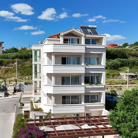 Penthouse Sea View - Palace Lidija *