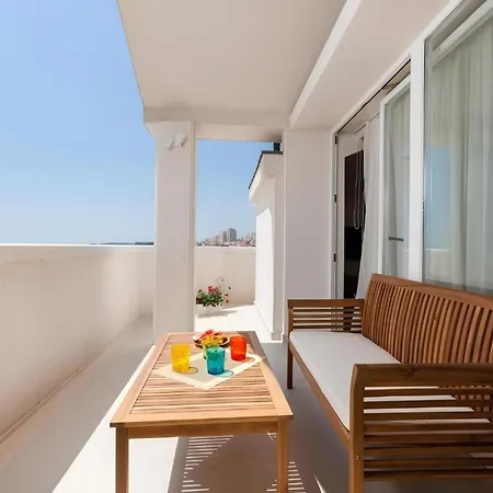 Penthouse Sea View - Palace Lidija